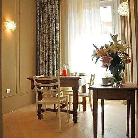 Carini 58 Bed & Breakfast