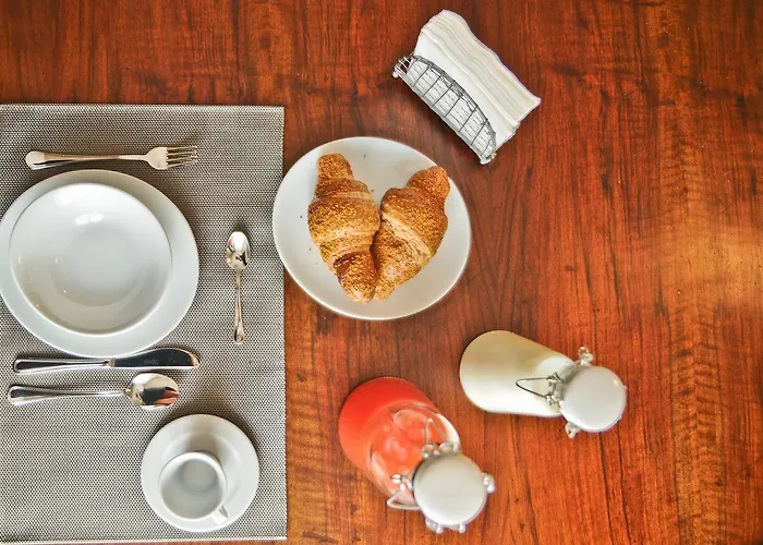 Carini 58 Bed & Breakfast Rome